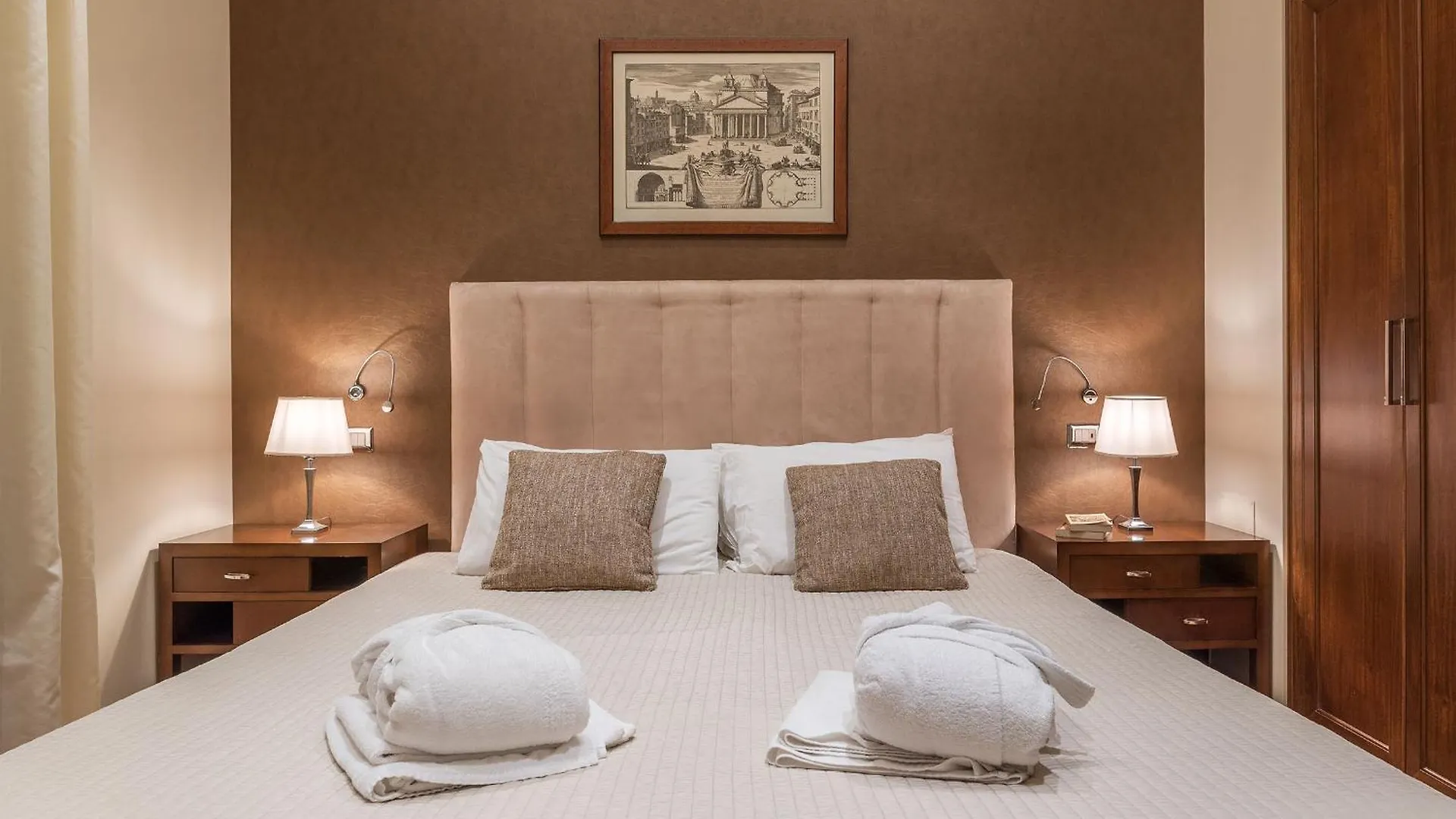 900 Apartments Rome Italy