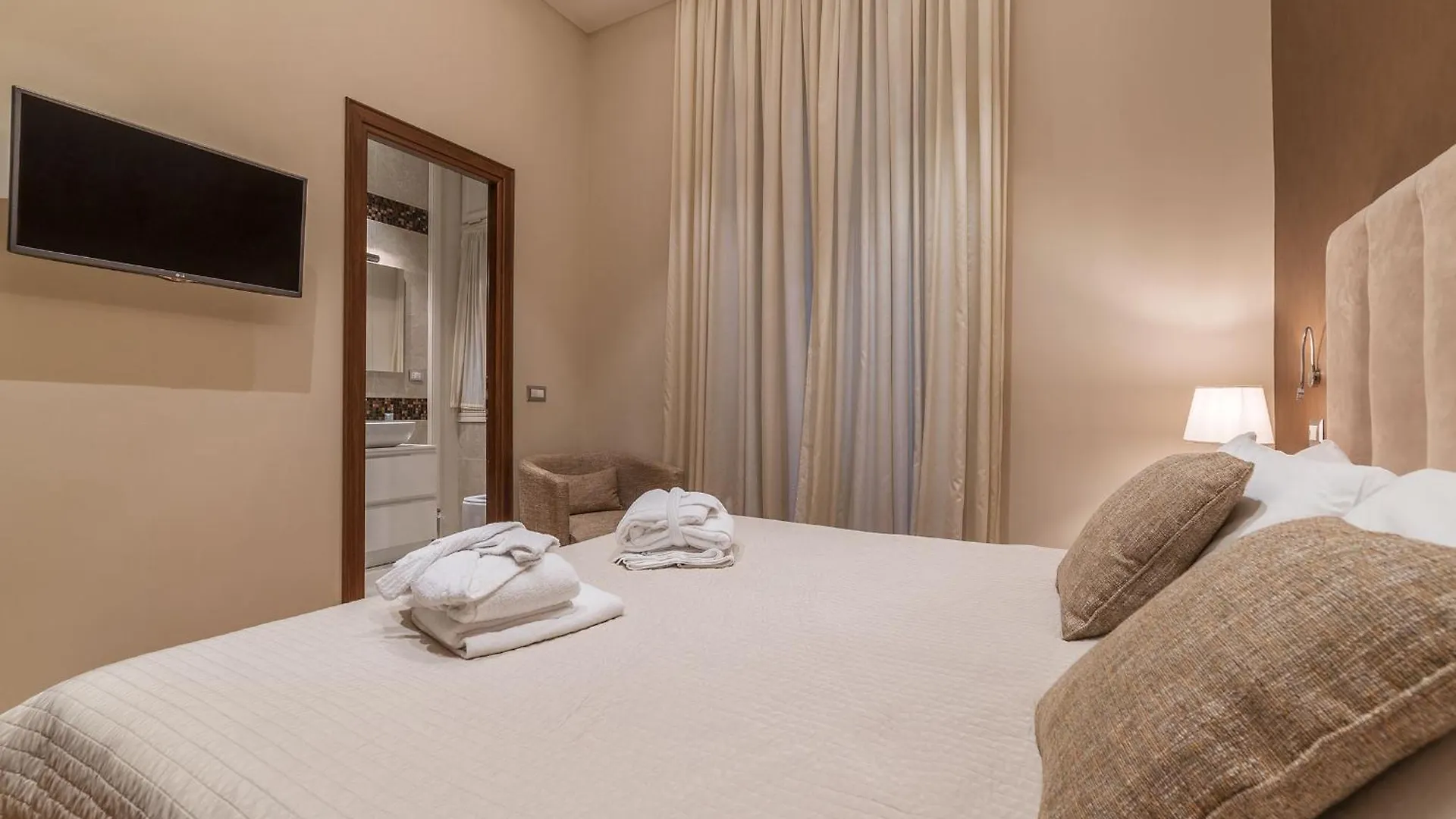 900 Apartments Rome Italy