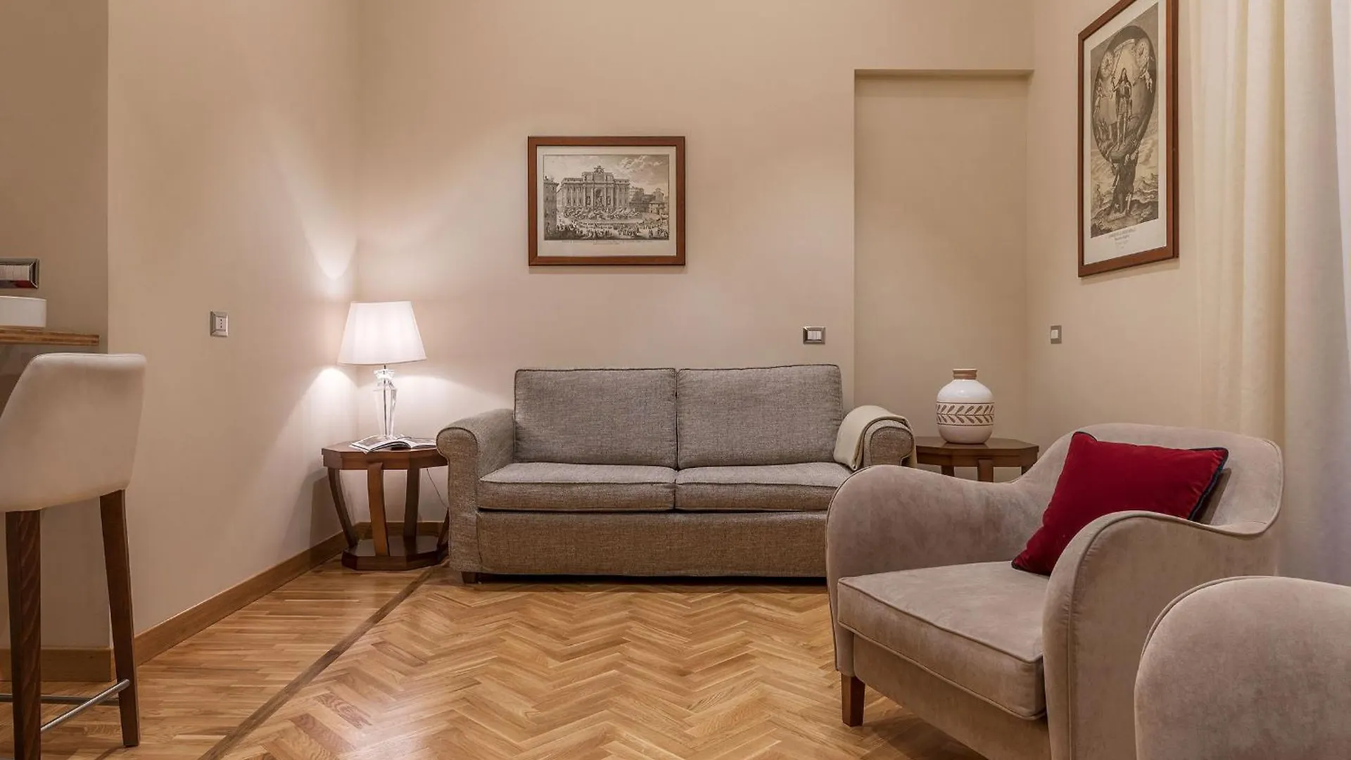 900 Apartments Rome